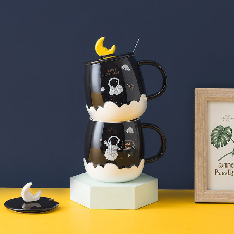 Cute Astronaut Ceramic Gift Mug with Lid